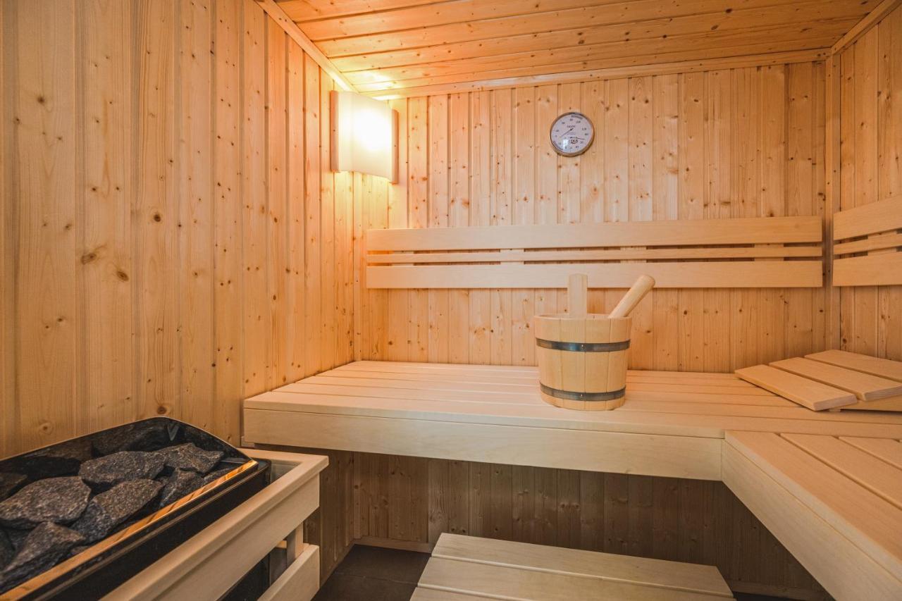 Reetdachhaus Am Haff Mit Sauna, Terrasse, Wlan Zirchow Exterior foto
